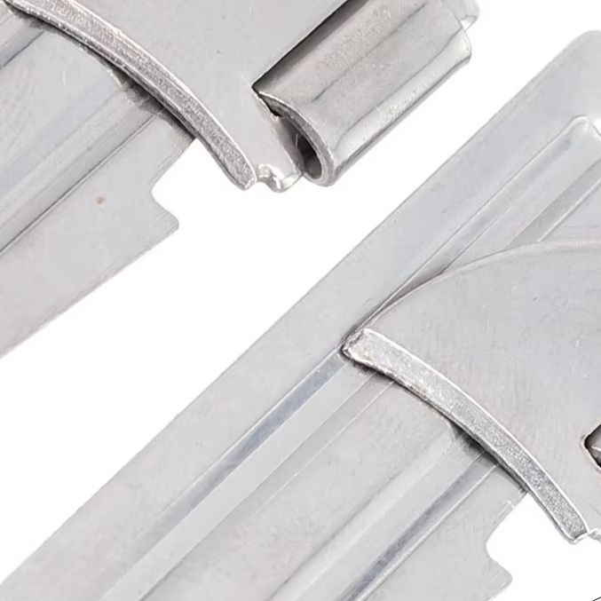 Camping Cooking Multi Tool - قطعتان من فتاحة العلب والزجاجات المحمولة