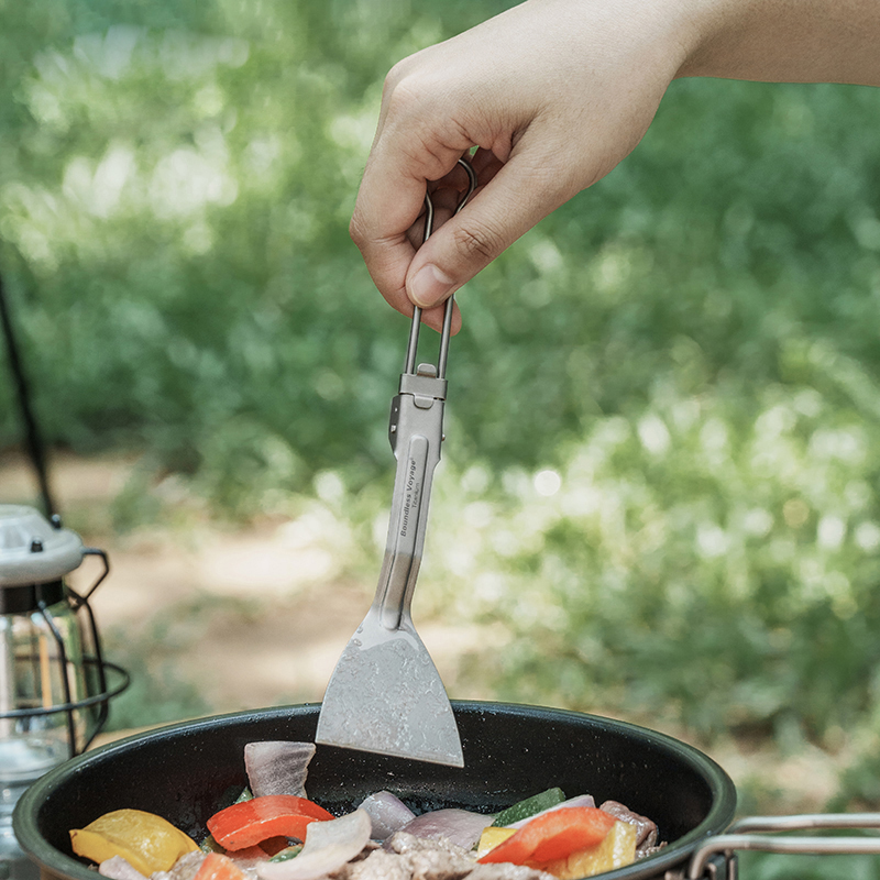 رحلة لا حدود لها أدوات المائدة - مراجعة Camping Cooking Box Set وسعره
